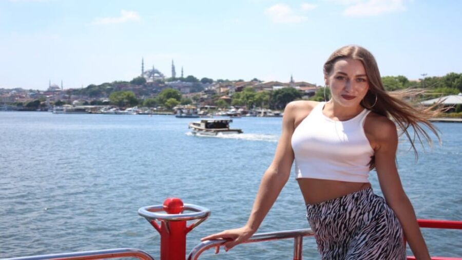 Istanbul: City Hightlights Bus Tour and Bosphorus Cruise - The value of a 10-hour “two continents” day