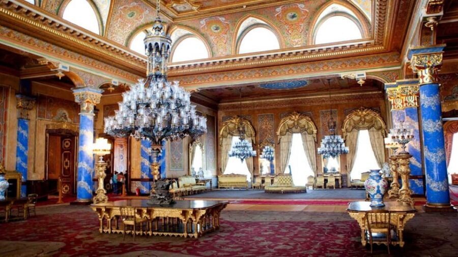 Istanbul: City Hightlights Bus Tour and Bosphorus Cruise - Çamlıca Mosque + Beylerbeyi Palace: one skyline, one royal interior