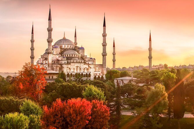 Istanbul City Tour with Lunch - Hippodrome: where Ottoman-era Istanbul has Roman and Byzantine roots