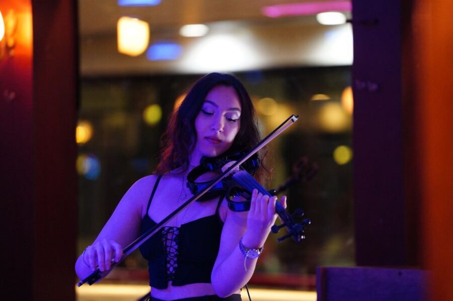 Istanbul: Dinner Cruise and Entertainment with Private Table - Dolmabahçe Palace to Ortaköy: the first “wow” stretch