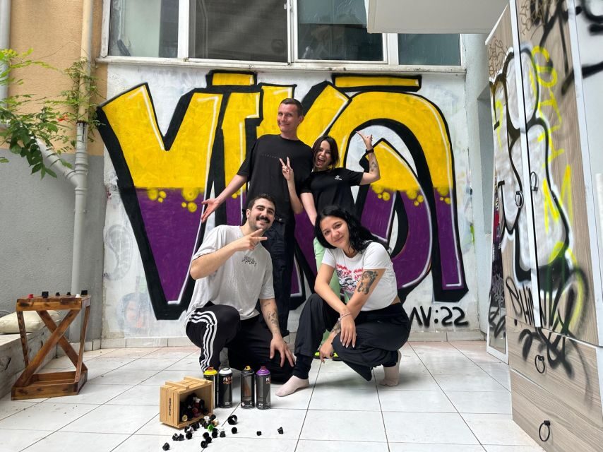 Istanbul: Do Street Art with Local Artists at Home Garden - Getting to the garden: Muvezzi Street and Istanbul traffic reality
