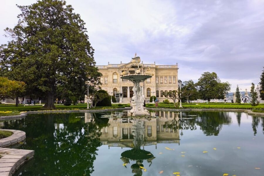 Istanbul: Dolmabahce Palace and Harem Skip-the-Line Ticket - Dolmabahçe Palace tickets: what you’re really buying