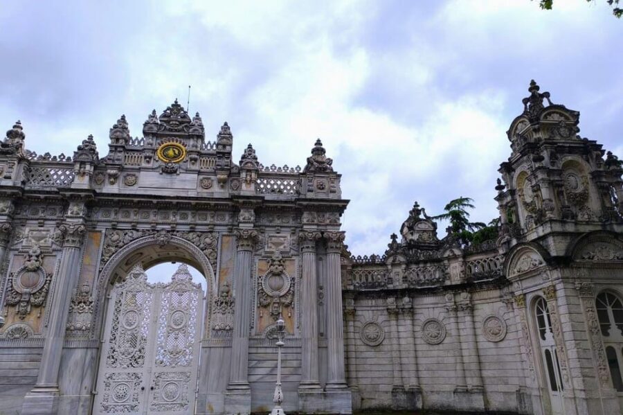 Istanbul: Dolmabahce Palace and Harem Skip-the-Line Ticket - Painting Museum: Ottoman art as a separate kind of stop