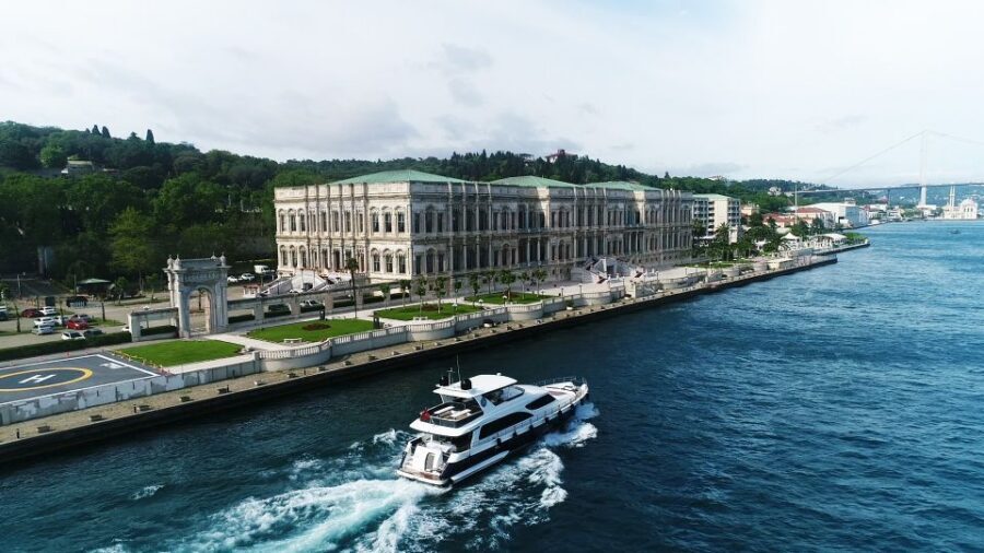 Istanbul: Dolmabahce Palace Tour and Bosphorus Yacht Cruise - Logistics that matter in real life