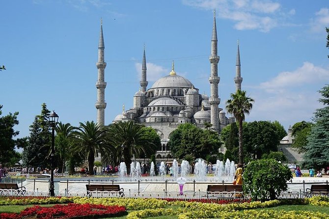 Istanbul Essentials – Skip-the-Line Full-Day Experience - Grand Bazaar: shopping time with a smart approach