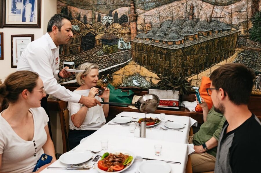 Istanbul: European and Asian Side Guided Foodie Walking Tour - Lunch in Kadıköy Çarşı: Where the Walk Feels Like Lunch