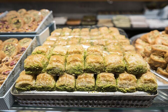 Istanbul Evening Food Tour: The Best Bites of Taksim and Karaköy - Food Tour Reality Check: Crowds and Sales Pressure