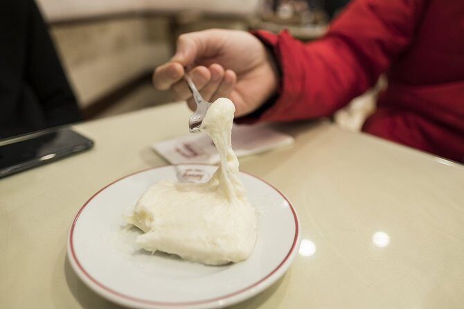 Istanbul Evening Food Tour: The Best Bites of Taksim and Karaköy - Dietary Limits: Who This Tour Fits (and Who Should Think Twice)