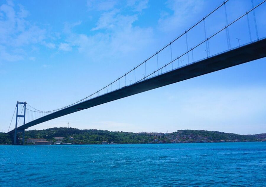 Istanbul: Explore Bosphorous on a Sunset Boat Cruise - Why a Bosphorus sunset cruise feels different than land tours