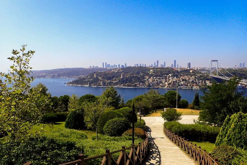 Istanbul: Explore Istanbul Asian Continent - Çamlıca Mosque: Turkey’s largest mosque, completed in 2019