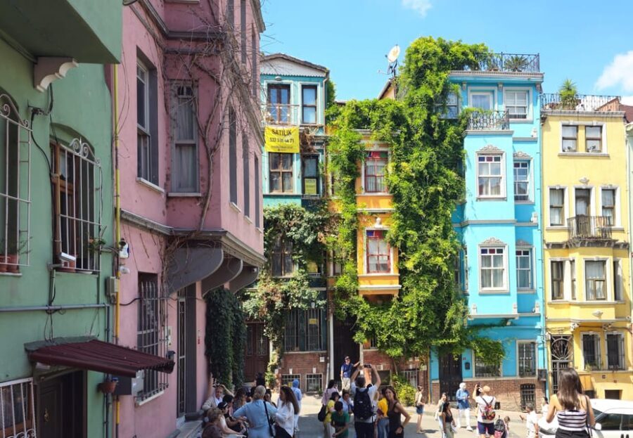 Istanbul: Fener & Balat Guided Tour through Colored Streets - Price and what your $15 actually buys