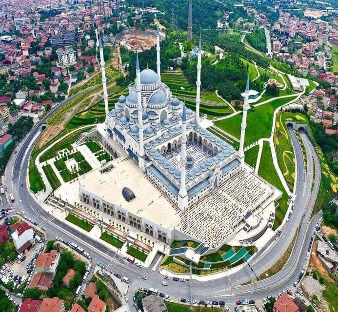 Istanbul: Full-Day 2-Sides City Tour with Lunch & Boat Tour - Price check: what $106 buys you in real Istanbul terms
