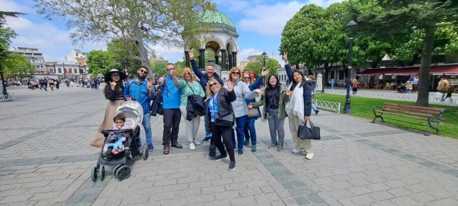 Istanbul: Full-Day Best Highlights Small Group Tour - Pickup, Transport, and Small-Group Comfort