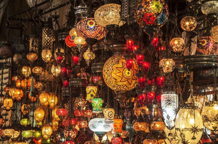 Istanbul: Full Day - Byzantine & Ottoman Relics Tour - Grand Bazaar: how to shop in a maze without losing your head