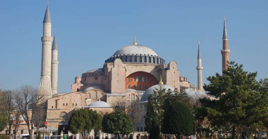 Istanbul Full Day Byzantine & Ottoman Traces Tour - Entering Hagia Sophia: The 1,400-Year Timeline You Can See
