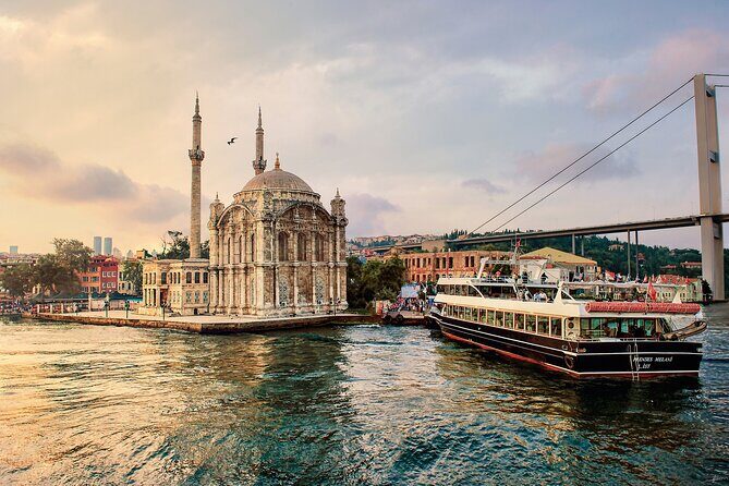 Istanbul Full day Private English Guided Old City Tour - Grand Bazaar Shopping: 4,000 Shops Means You Need a Plan