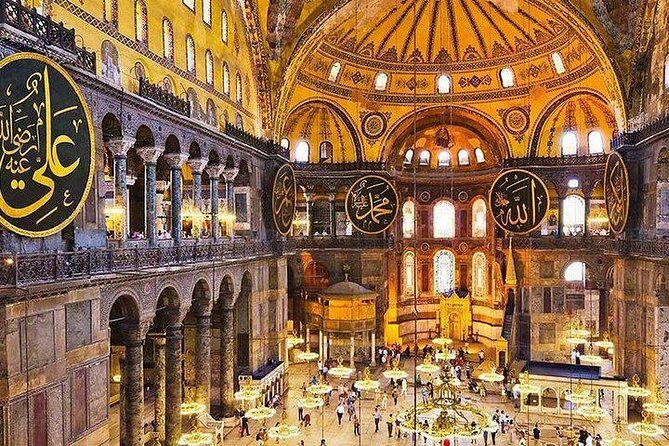 ISTANBUL: Full-Day Private Tour with Top Attractions - Topkapi Palace: how to handle the 2,750 TRY entrance fee