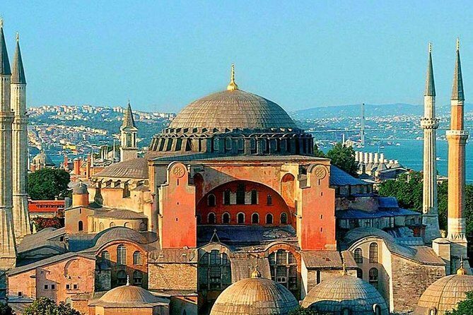 Istanbul: Full-Day Tour with Top Attractions from Hotels or Port - Hotel or port logistics: pickup, tram connections, and on-time return
