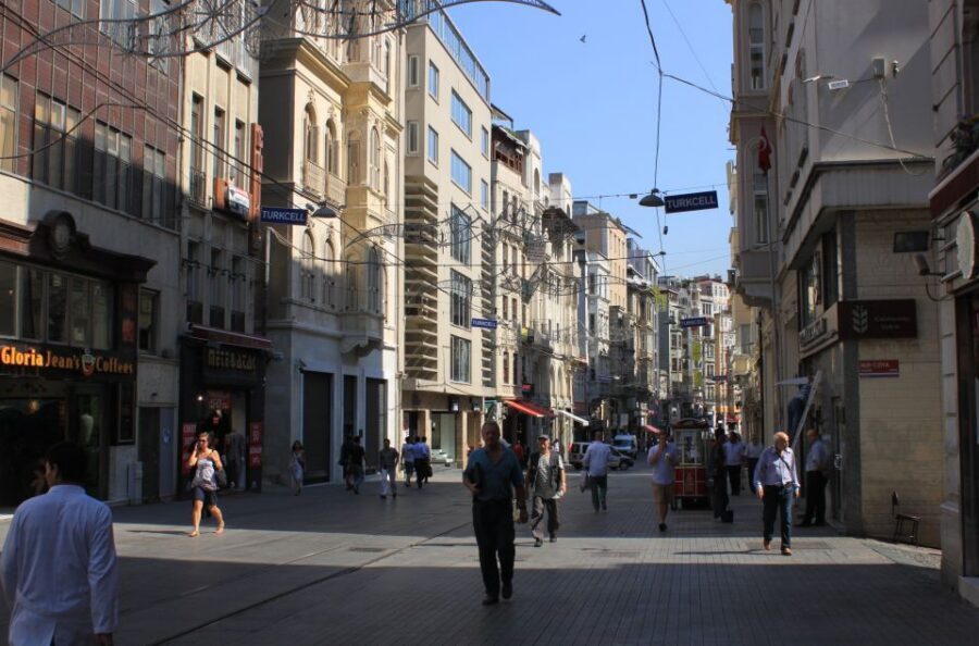 Istanbul: Galata District Walking Tour - Tram to Fener and Balat: colorful streets and everyday life