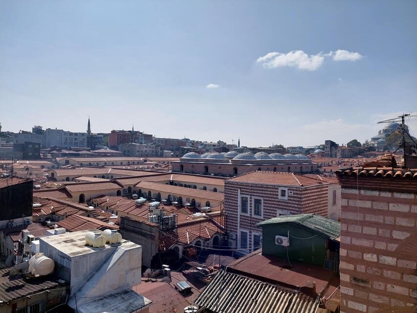 Istanbul Grand Bazaar: From Rooftops to the Secret Passages - Grand Bazaar inside: shopping time that doesn’t derail the day