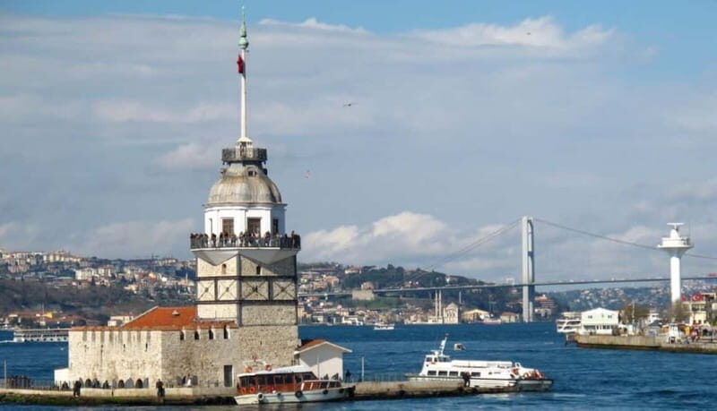 Istanbul: Guided Bosphorus Cruise & Golden Horn Bus Tour - Key things that make this tour work