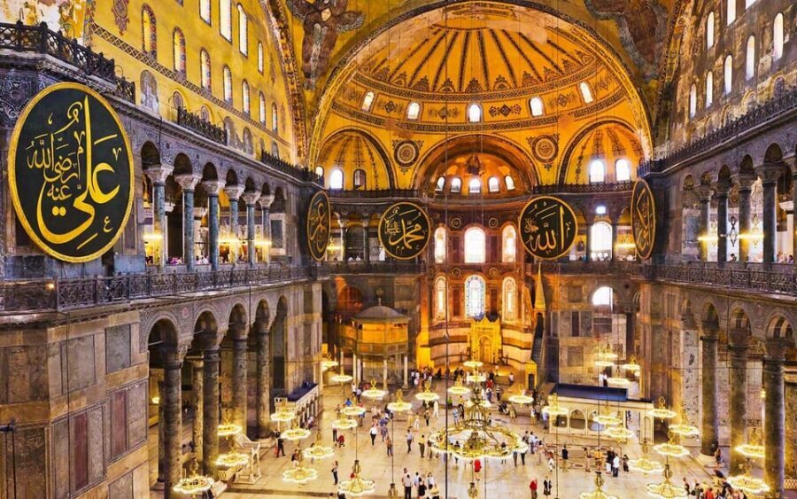 Istanbul: Guided City Highlights Day Trip - Hippodrome: Roman public life, in fragments you can still see