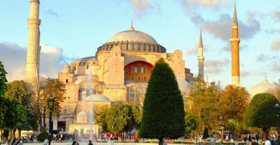 Istanbul: Guided Old City Tour and Bosphorus Sunset Cruise - Hippodrome Square and the German Fountain: Istanbul’s Older Than You Think