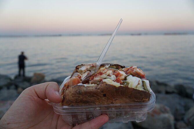Istanbul Guided Walking Tours with Food and Beverage Tastings - Why This Karakoy-to-Kadikoy Food Loop Makes Sense