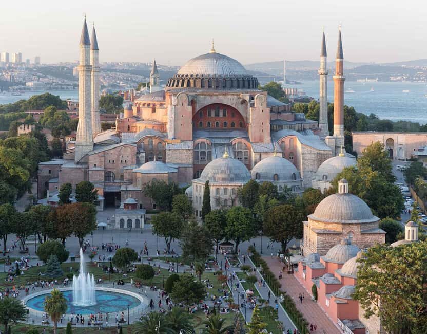 Istanbul: Hagia Sophia and Blue Mosque Tour with Tickets - The smart value: what $48 gets you (and what it doesn’t)