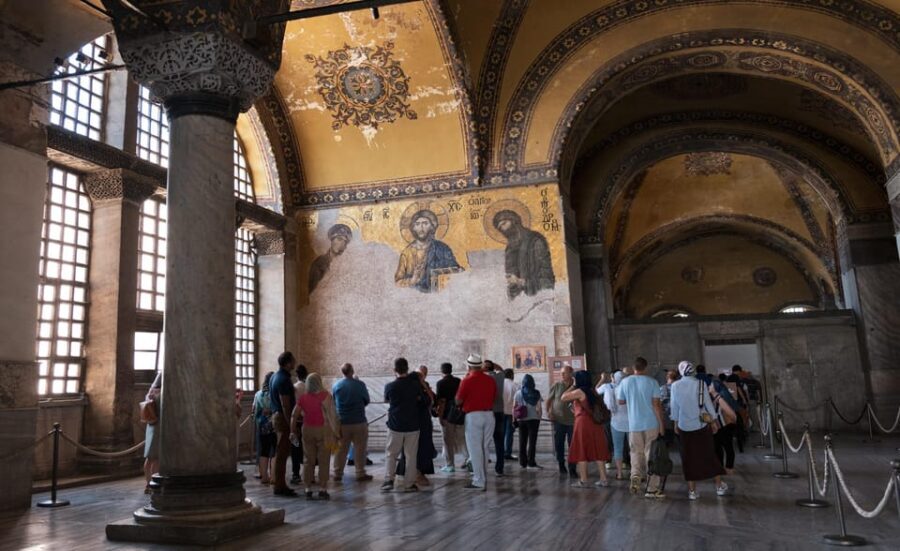 Istanbul: Hagia Sophia & Basilica Cistern Tour with Tickets - Meeting Up in Sultanahmet or Starting at Galataport (Cruise Option)