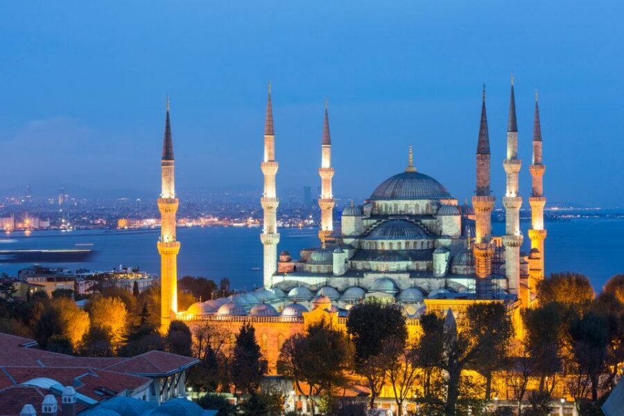 Istanbul: Hagia Sophia, Blue Mosque, and Grand Bazaar Tour - Sultanahmet Square and the Hippodrome: how a small stop adds big meaning