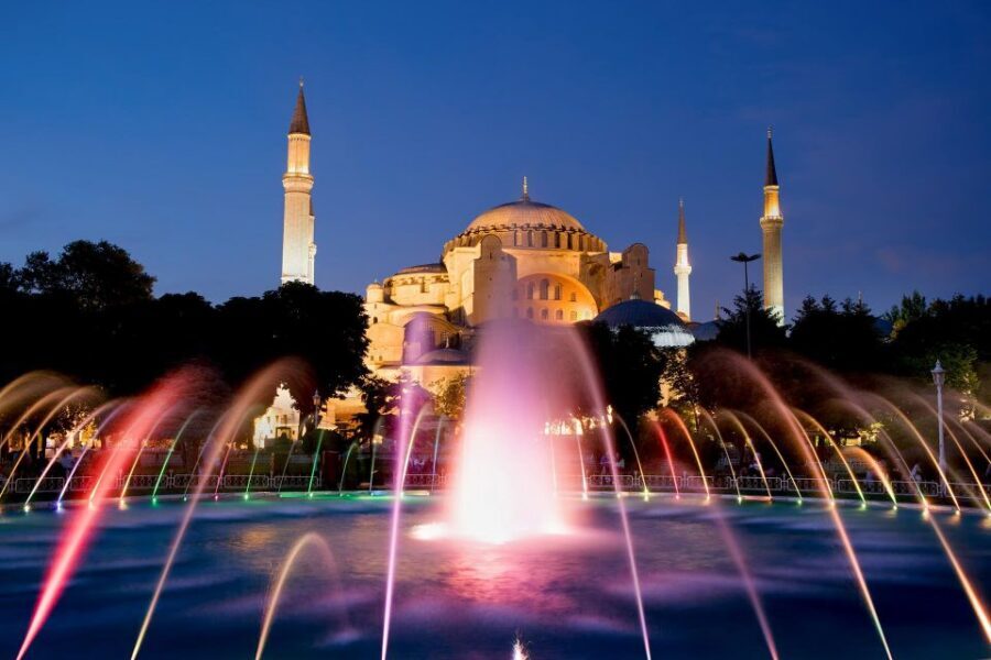 Istanbul: Hagia Sophia, Blue Mosque, and Grand Bazaar Tour - Who this tour is best for