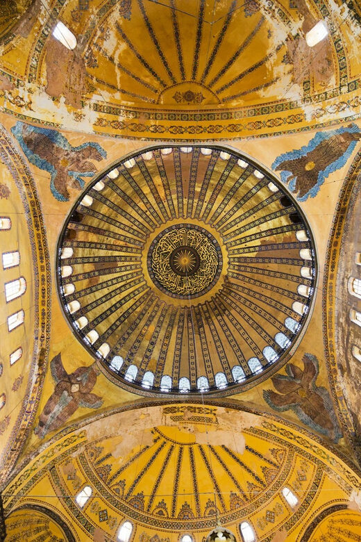 Istanbul: Hagia Sophia Guided Tour with Optional Ticket - The story you’ll learn outside: emperors, Orthodox Christendom, and Ottoman power