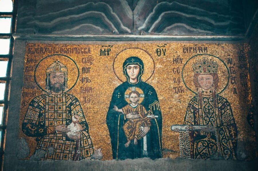 Istanbul: Hagia Sophia Skip-the-Ticket Line & Audio Guide - Inside the upper galleries: mosaics, calligraphy, and that dome feeling