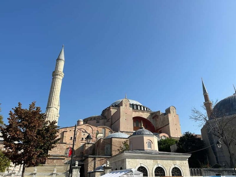 Istanbul: Hagia Sophia Ticket with Audio Guide & Blue Mosque - Audio guides: how to make them work without frustration