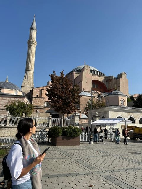 Istanbul: Hagia Sophia Ticket with Audio Guide & Blue Mosque - Logistics that affect your day: QR code timing and meeting point