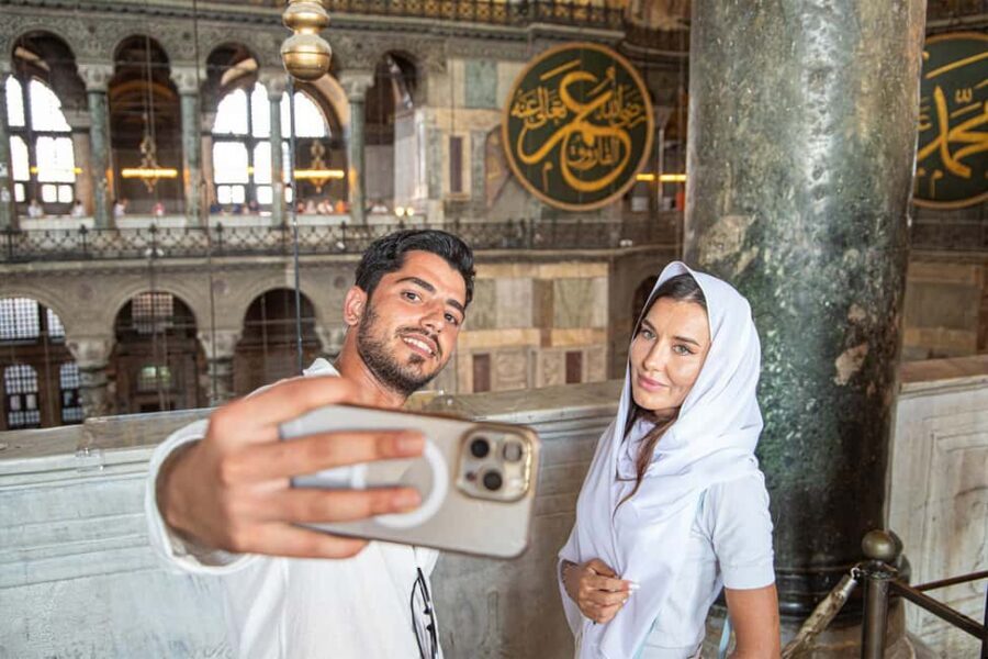 Istanbul: Hagia Sophia Tour with Skip-the-Line Entry Ticket - Itinerary in real time: what each stop adds to your visit