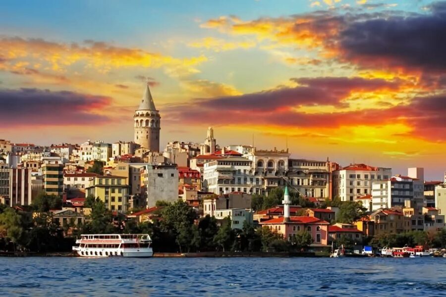 Istanbul: Half-Day Cruise and Cable Car to Pierre Loti Hill - Why this Bosphorus + cable car combo works