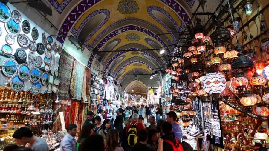 Istanbul: Half-Day Highlights Guided Tour with Transfer - Key highlights worth marking on your map