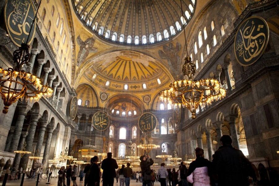 Istanbul: Half-Day Highlights Guided Tour with Transfer - Blue Mosque tiles and Sultan Ahmed I’s tomb