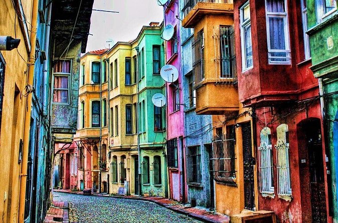 Istanbul Heritage - Full Day Bus and Boat Tour - Blue Mosque and the Sultanahmet sweep: tiles, minarets, and active worship