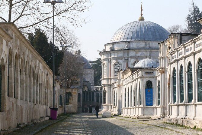 Istanbul Highlights Bosphorus Stops 1 +2 (Europe + Asia) - Semsi Pasha Mosque Complex: A Short Stop With Architectural Weight