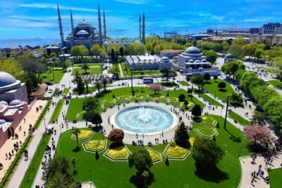 Istanbul Highlights Private Tour: Hotel Pick-Up & Drop-Off - Blue Mosque interior visit: how to manage time and dress