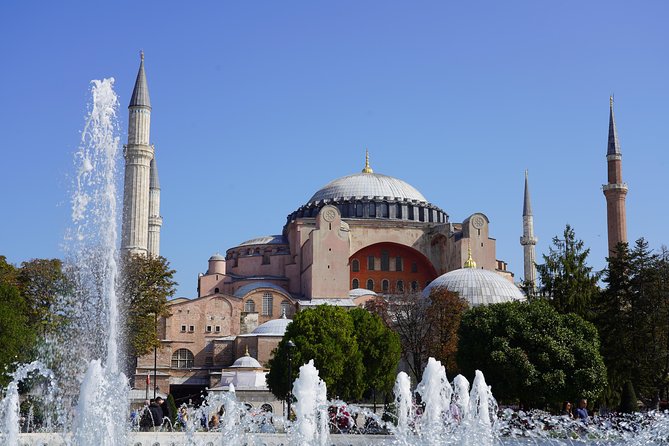 Istanbul Highlights Private Tour: Hotel Pick-Up & Drop-Off - Topkapi Palace timing and the Underground Basilica Cistern swap on Tuesday