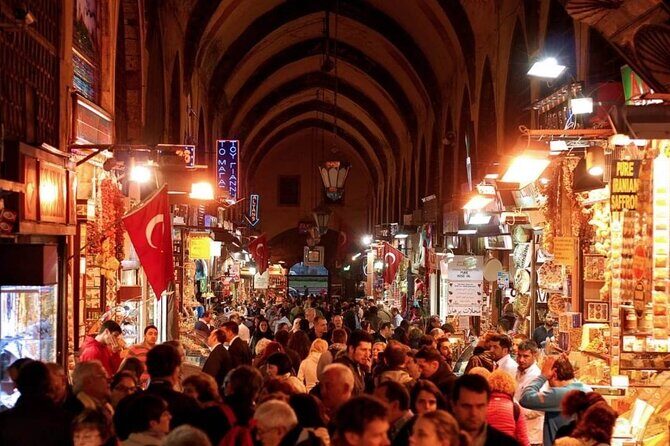 Istanbul Highlights: Small-Group Tour with a Local Expert - Topkapi Palace: focused highlights instead of an all-day palace marathon