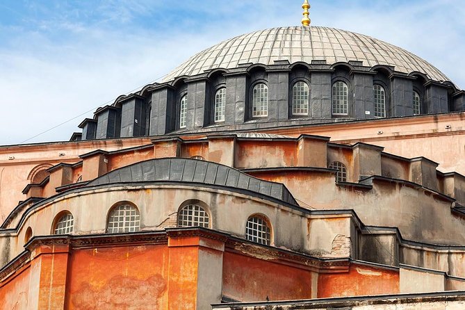 Istanbul Historical Tour with Guide, Lunch and Transfers - Price and logistics: how this tour fits your day