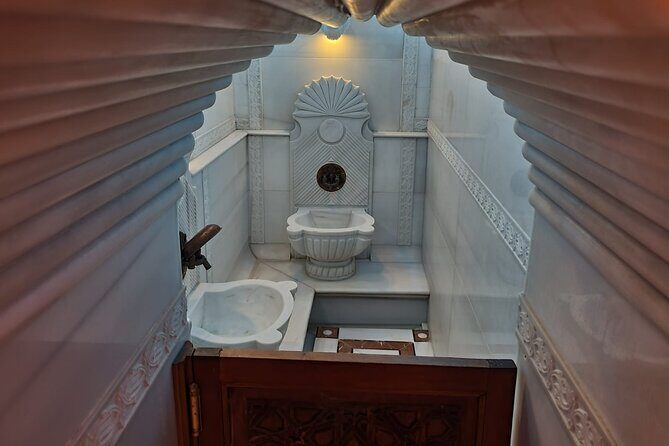 Istanbul : Historical Turkish Bath Experience in Old City - The Massage Piece: Optional 30 Minutes and Pressure Tips