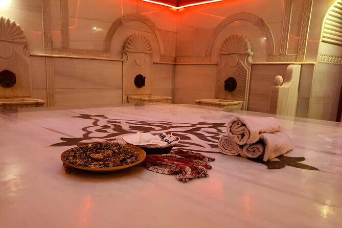 Istanbul : Historical Turkish Bath Experience in Old City - Group Size and Timing: What Can Affect Your Comfort