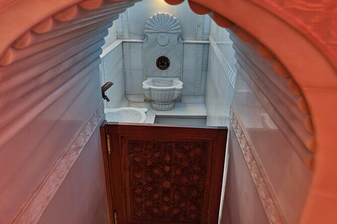 Istanbul : Historical Turkish Bath Experience in Old City - Who Should Book This Turkish Bath Experience