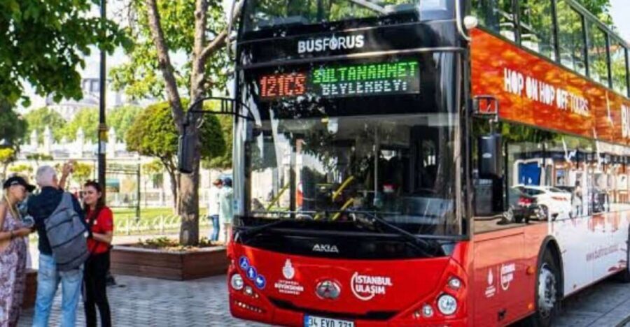 Istanbul Hop On Hop Off Bus24 Hours Ticket - Why this hop-on hop-off bus makes sense in Istanbul’s big, split city